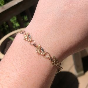 Vintage 10 karat gold Cupid bracelet